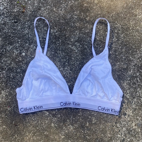 Calvin Klein Other - Calvin Klein sports bra